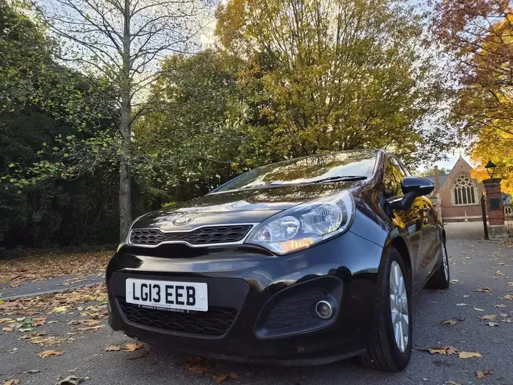 Kia Rio 2013 photo 5