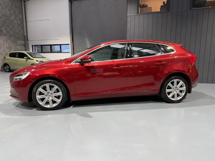 Volvo V40 2016 photo 3