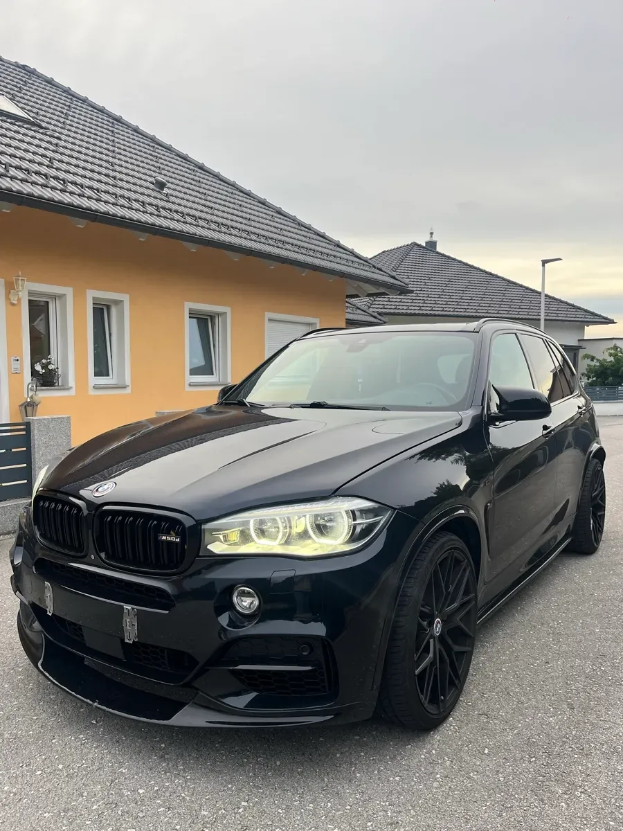 BMW X5 2013 photo 2