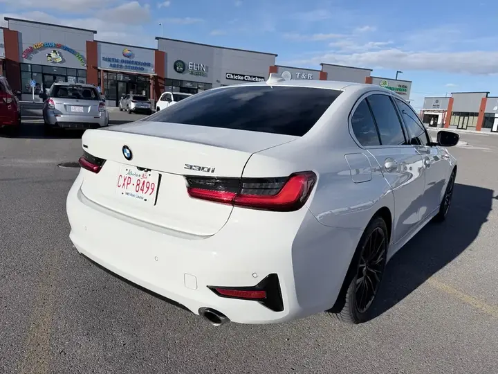 BMW 330I 2020 photo 3