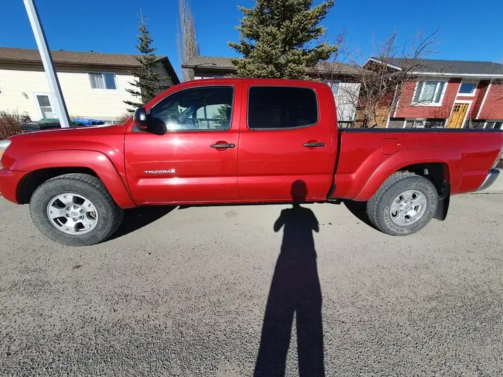 Toyota Tacoma 2013 photo 3