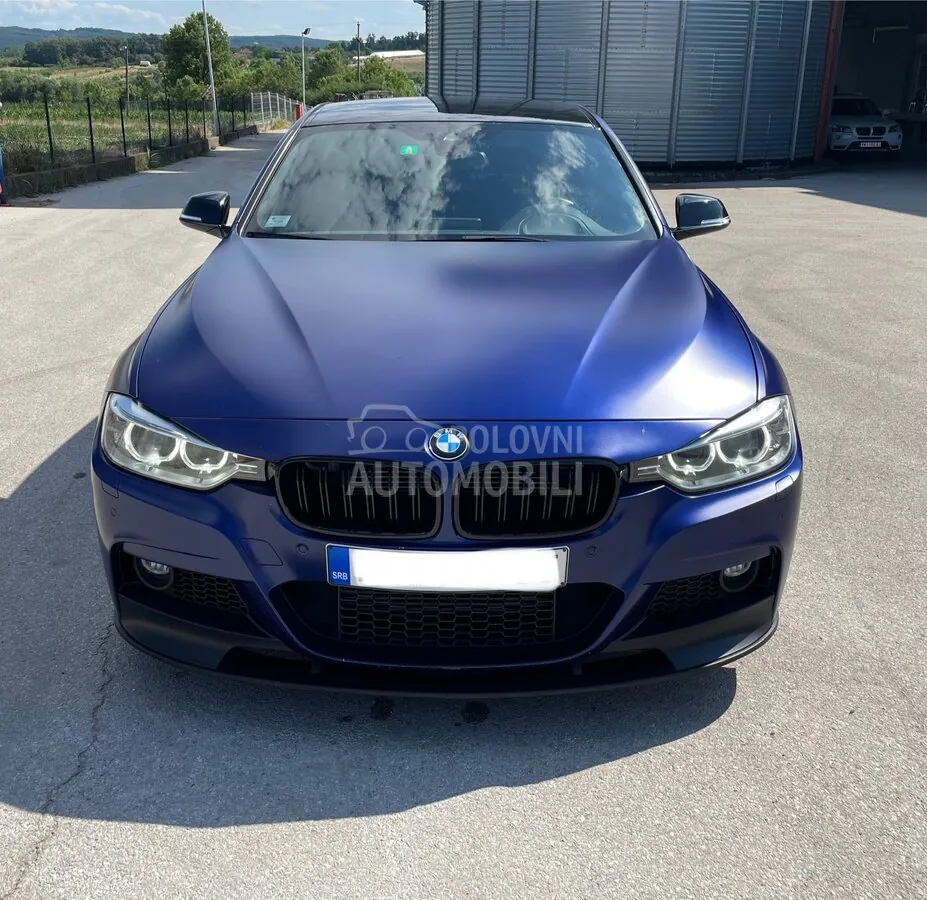 BMW 335 2013 photo 2