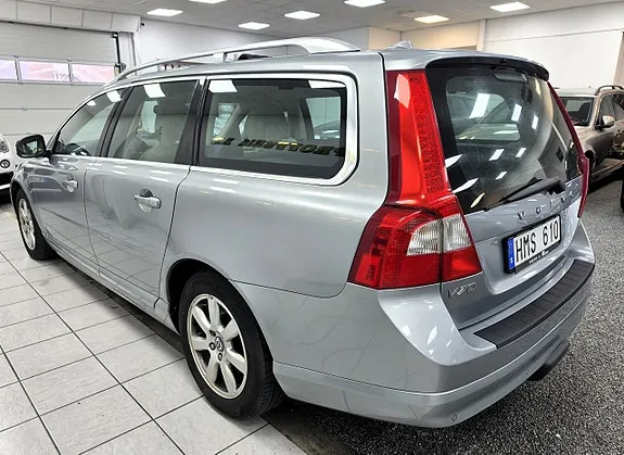 Volvo V70 2011 photo 4