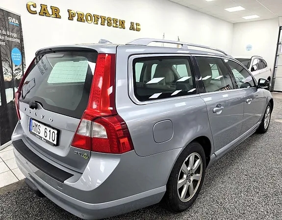 Volvo V70 2011 photo 3