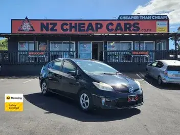 Toyota Prius 2013 photo 2
