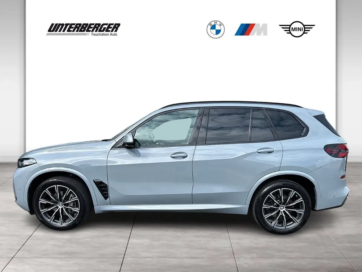 BMW X5 2025 photo 2