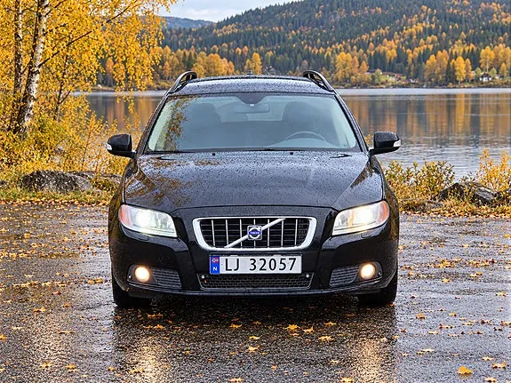 Volvo V70 2008 photo 3