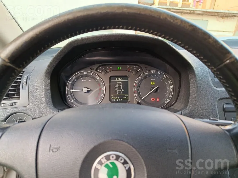 Skoda Octavia 2006 photo 4