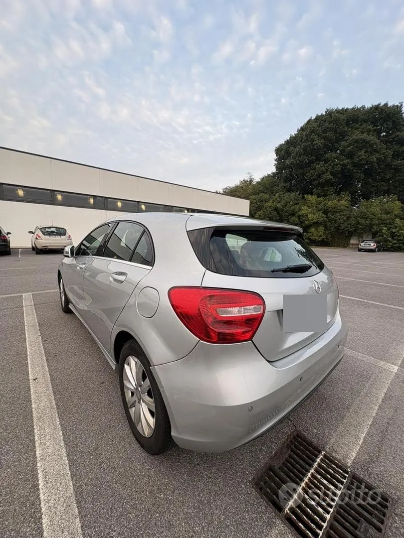 Mercedes-Benz A 2013 photo 4
