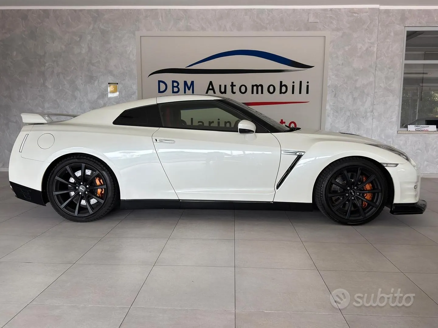 Nissan Gt-R 2014 photo 3