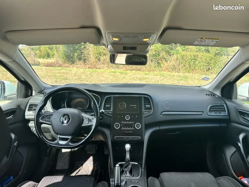 Renault Megane 2017 photo 3