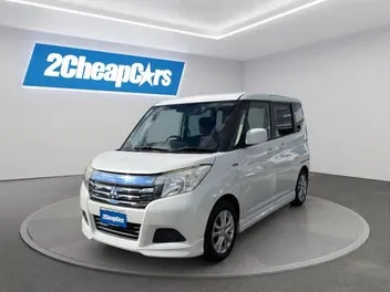 Mitsubishi Delica 2018 photo 2