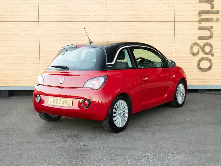 Vauxhall Adam 2017 photo 2