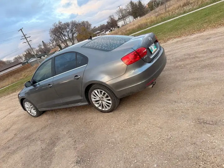 Volkswagen Jetta 2012 photo 5