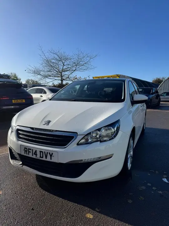 Peugeot 308 2014 photo 4