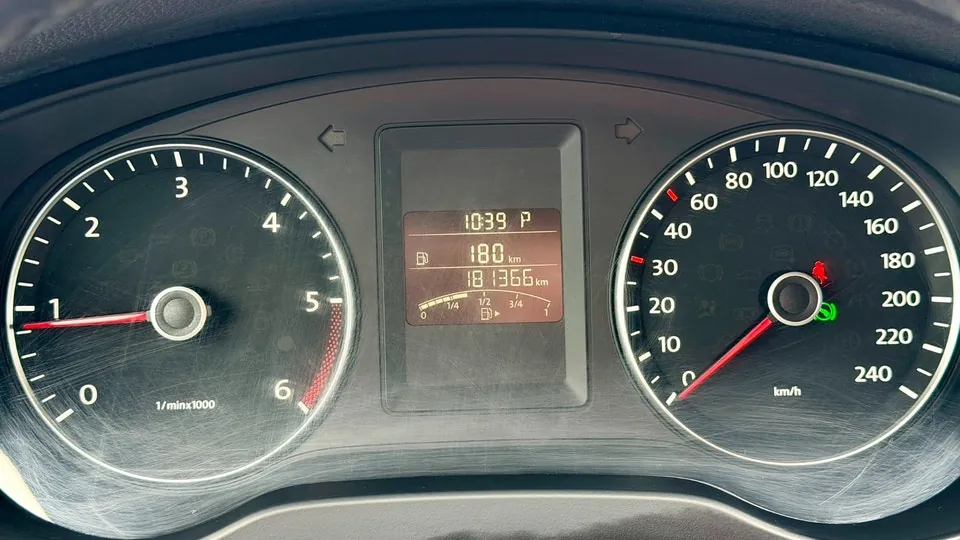 Volkswagen Jetta 2014 photo 3