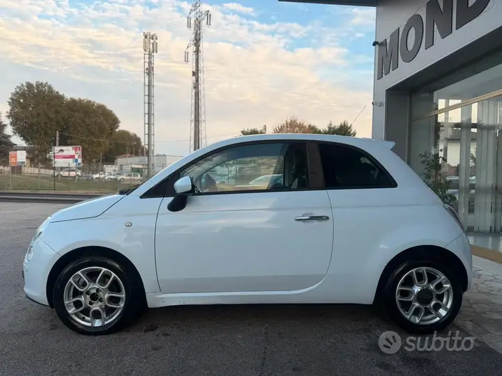 Fiat 500 2010 photo 2