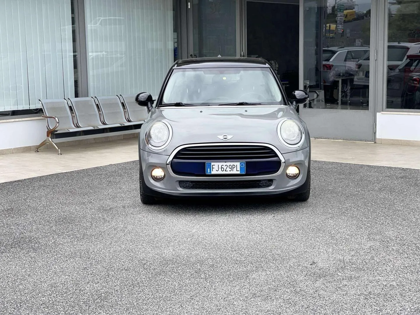 Mini Cooper 2017 photo 2
