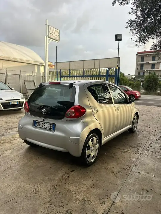 Toyota Aygo 2008 photo 3