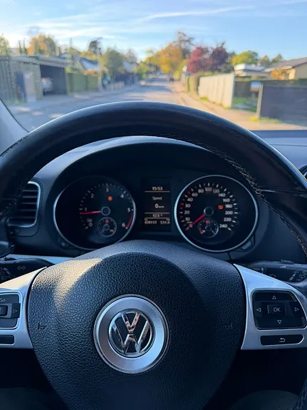 Volkswagen Golf Vi 2008 photo 2