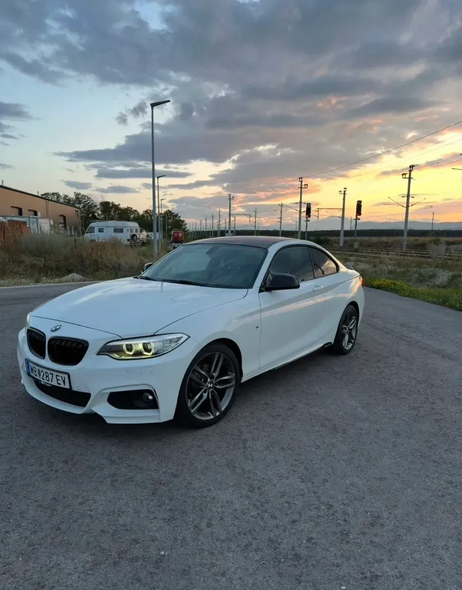 BMW 2 Series 2016 photo 2