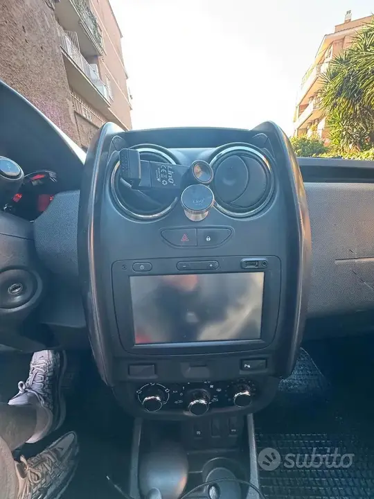 Dacia Duster 2016 photo 4