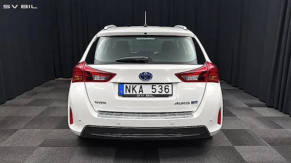 Toyota Auris 2013 photo 5