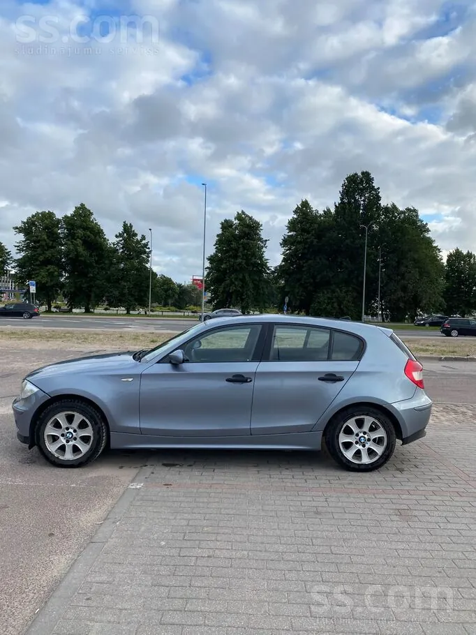 BMW 1 Series 2006 photo 4
