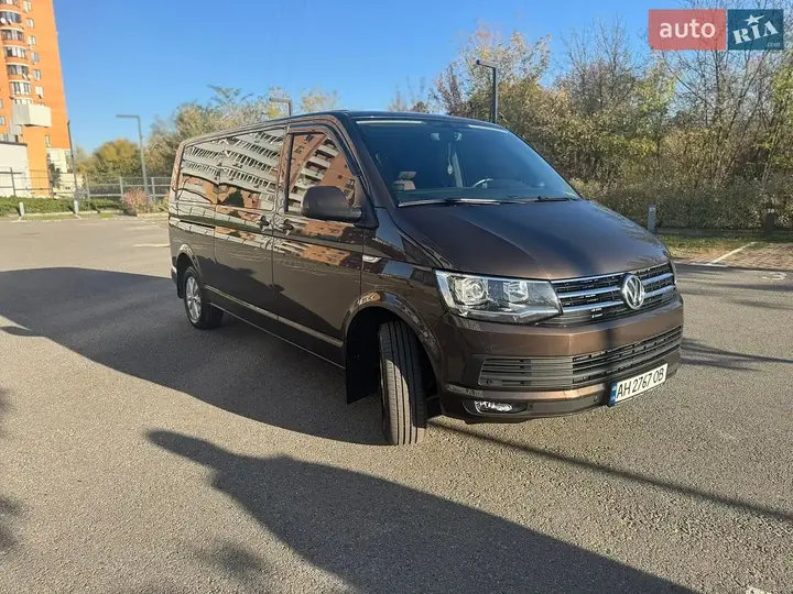 Volkswagen Caravelle 2019 photo 2