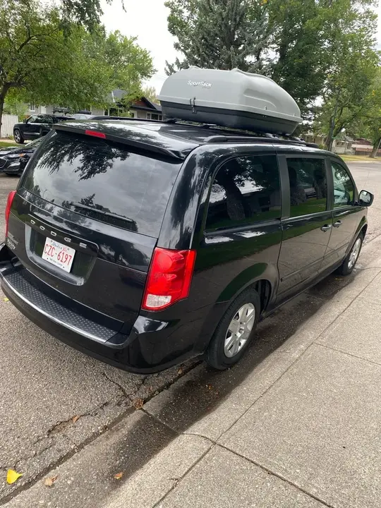 Dodge Grand Caravan 2012 photo 4