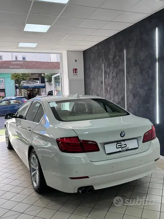 BMW 525D 2011 photo 3