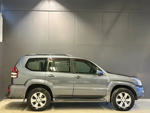 Toyota Land Cruiser 2008 photo 4