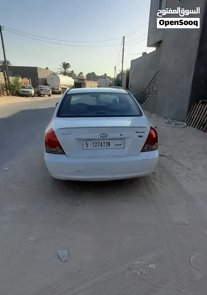 Hyundai Avante 2004 photo 3
