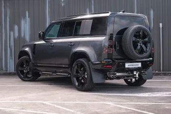 Land Rover Defender 2026 photo 4