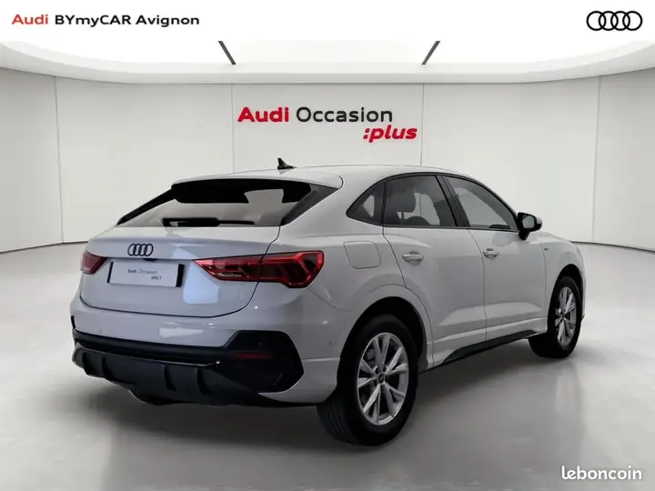 Audi Q3 2023 photo 5