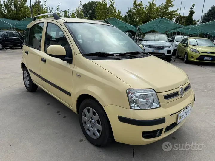 Fiat Panda 2011 photo 2