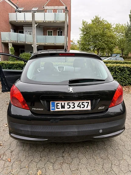Peugeot 207 2006 photo 3