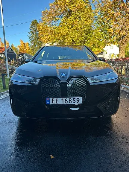 BMW Ix 2022 photo 2