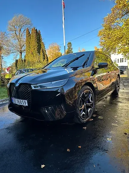BMW Ix 2022 photo 3