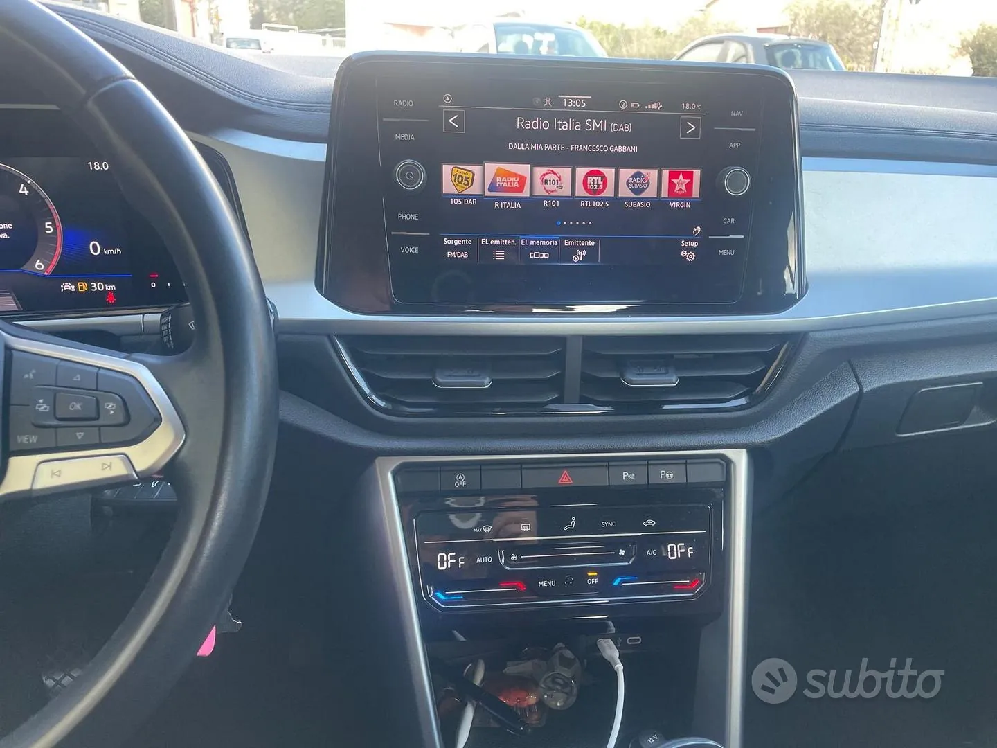 Volkswagen T-Roc 2022 photo 3