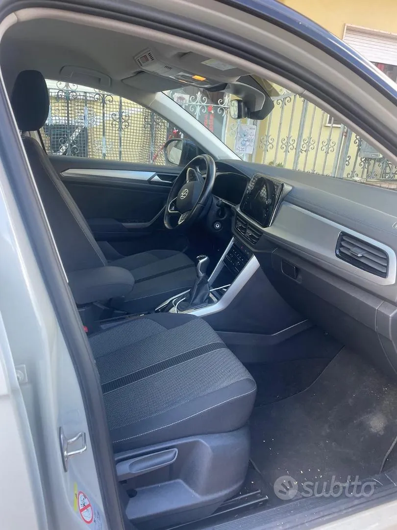 Volkswagen T-Roc 2022 photo 4