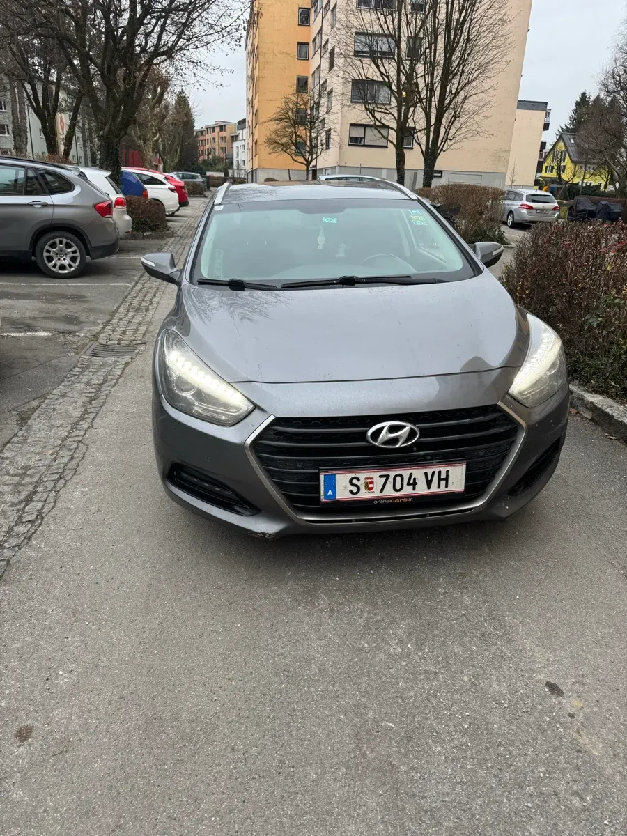 Hyundai I40