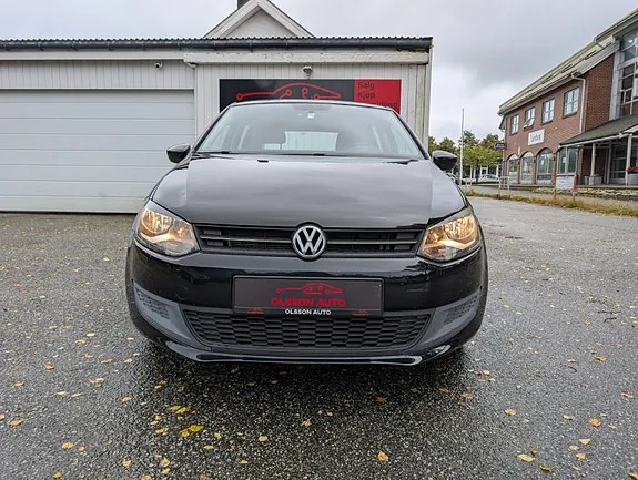 Volkswagen Polo 2010 photo 3
