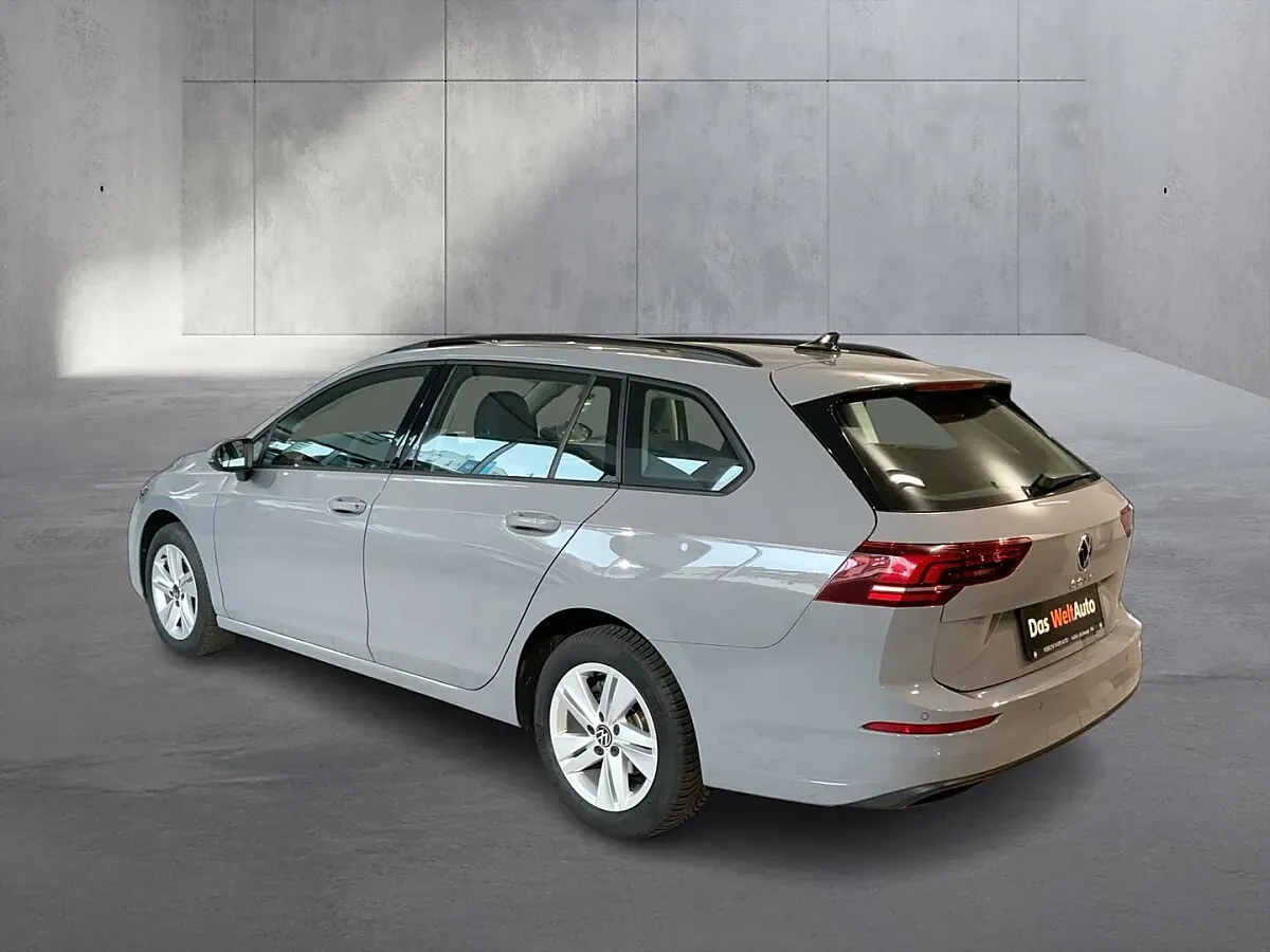 Volkswagen Golf 2025 photo 3