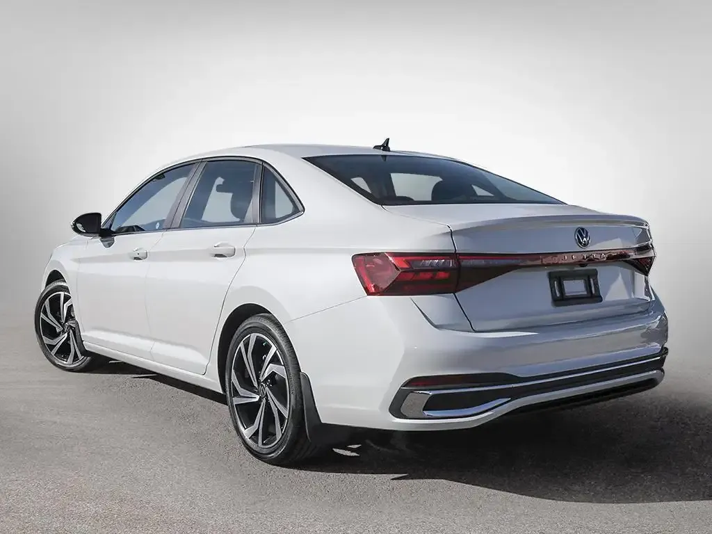 Volkswagen Jetta 2026 photo 4