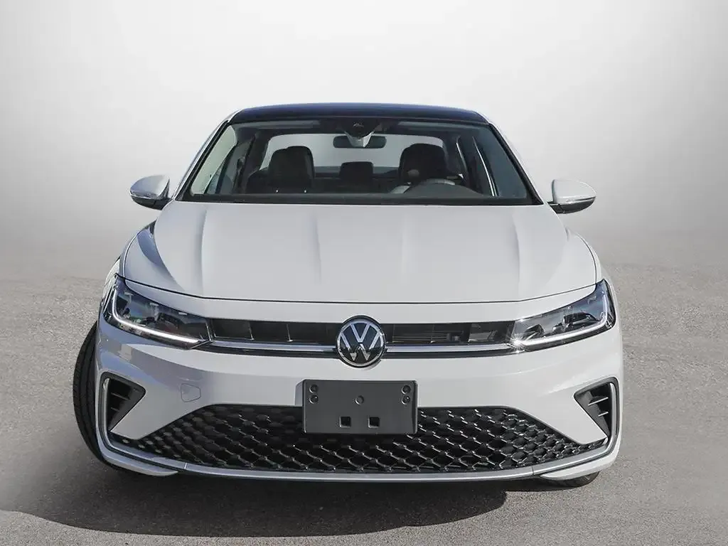 Volkswagen Jetta 2026 photo 2