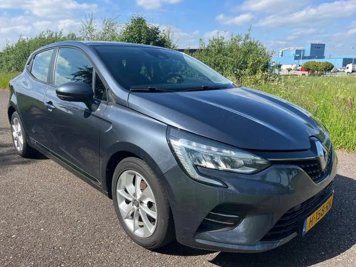 Renault Clio 2020 photo 2