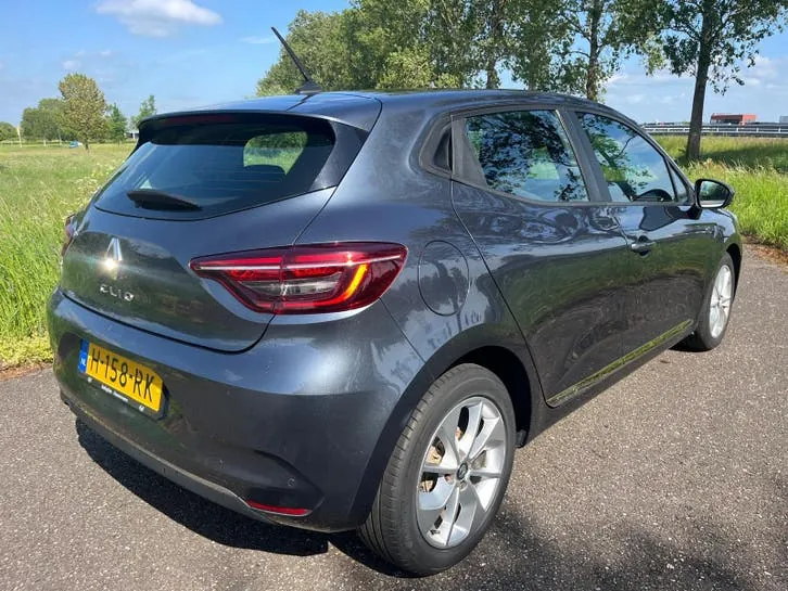 Renault Clio 2020 photo 3