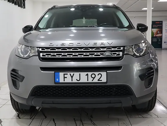 Land Rover Discovery Sport 2018 photo 2