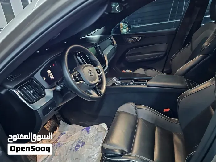 Volvo Xc 60 2025 photo 4